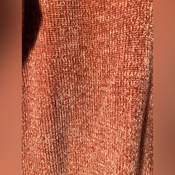 Pink Lily Without A Doubt Brown Chenille Sweater - Picture 4 of 6